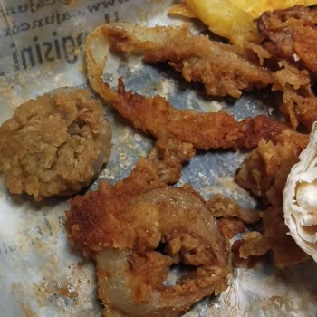 Cajun Corner Tadı Çok Kötü Olan Yemek Ve Fazla Bekleme