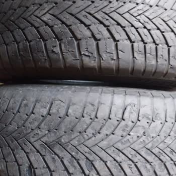 Bridgestone Hatalı Lastiklerine Sahip Çıkmıyor