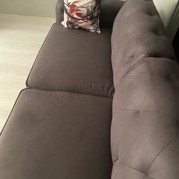 İstikbal Potluk Ve Gıcırtı Ötme