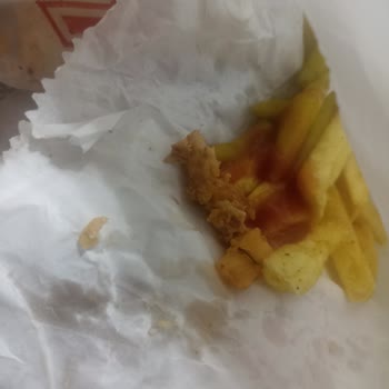 Öncü Döner Sipariş Gecikmesi Ve Tavukların Kötülüğü
