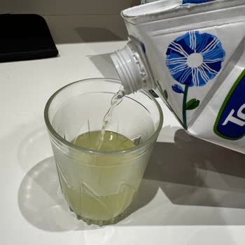 Torku Bozuk Süt Yeşil Su Çıkması