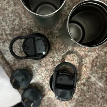 Kutupayısı Stanley Travel Mug 0.47 Termos 2 Saat Bile Sıcak Tutmuyor