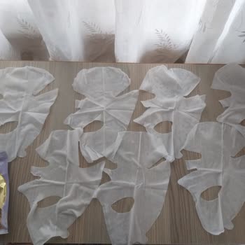 Gratis Bee Beauty Weekly Sheet Mask