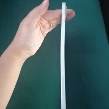 Apple İpad 12.9 Kasa Eğriliği