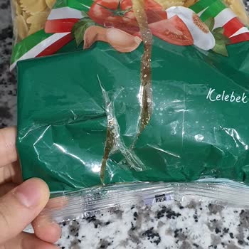 A101 Açık Paketi Bantlayıp Rafa Koymak Nedir