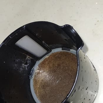 Karaca Hatır Hüp Kahve Makinesinin Dibinin Tutması.