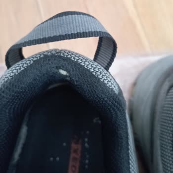 Skechers Ayakkabının İç Astarı 2-3 Ay İçinde Deforme Oldu