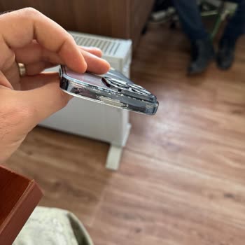 Kılıfcım'dan Alınan Kılıf Hemen Soyuldu!