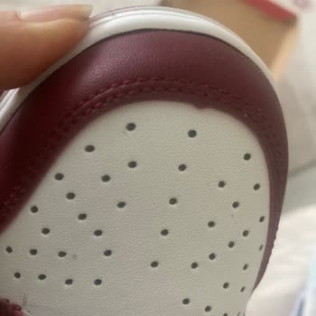 Kremlin Outlet Yanlış Ürün Ve İlgisiz Müşteri Hizmetleri