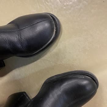 Elle Ayakkabı Tabanının Açılması Problemi