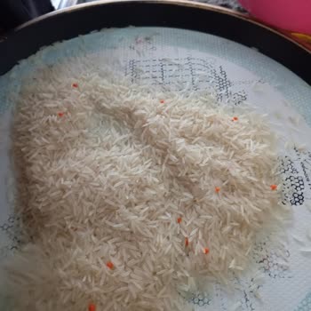 BİM Lezzet-i Efsane Basmati Pirincin İçinden Kırmızı Mercimek Çıktı