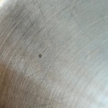 Hascevher Tencere Takımım Minik Minik Soyulmuş, Çeliği Atmış.