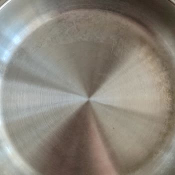 Hascevher Tencere Takımım Minik Minik Soyulmuş, Çeliği Atmış.