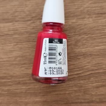 Flormar Ojenin Tırnakta Leke Bırakması