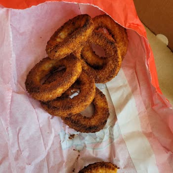 Pizza Bulls Kömür Tadındaki Soğan Halkası Hayal Kırıklığı