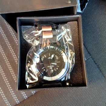 Saat Mekanı Diye Firma Gelen Kargoda Farklı Firma Yazıyor