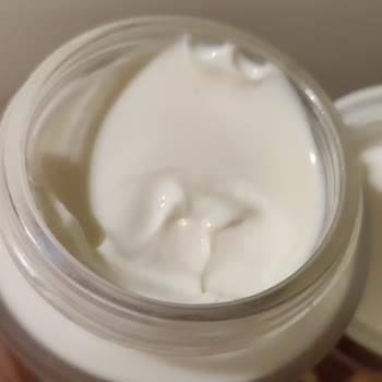 Yves Rocher Ürününün Arkasında Durmuyor