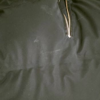 Zara Kaz Tüyü Montun Kumaşının Sürekli Leke Olması