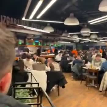 Köfteci Yusuf Rezervasyon Ve Masalarda Bekletilme!