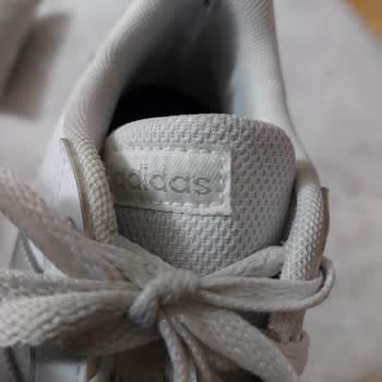 Deichmann Adidas Ayakkabı İç Astar Yıpranması Sorunu