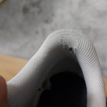 Deichmann Adidas Ayakkabı İç Astar Yıpranması Sorunu