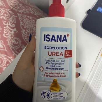 Isana Alerji Kızarıklık Vücut Nemlendiricisi