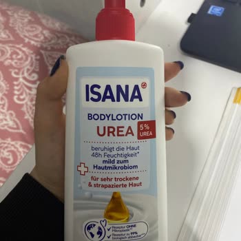 Isana Alerji Kızarıklık Vücut Nemlendiricisi