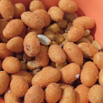 Simbat Kuruyemiş BİM'de Şaşırtan Saçlı Fıstık Deneyimi