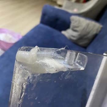 Arçelik Buzdolabı Kapak Parça Kırılması