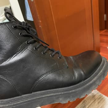 Pull & Bear Bot İlk Ayda Tabanı Yarıldı.