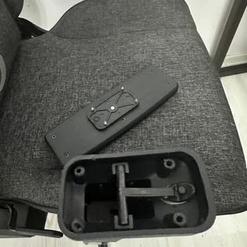 Hawk Gaming Chair Hawk FAB V5 Gaming Chair Sağ Kol Kırılması