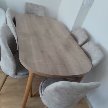 Esenyurt Meydan Aksu Çarşı Yemek Masası Sorunu