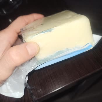 İçim Süt ve Süt Ürünleri Tarihi Olmasına Rağmen Küflenmiş Peynir