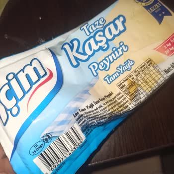 İçim Süt ve Süt Ürünleri Tarihi Olmasına Rağmen Küflenmiş Peynir