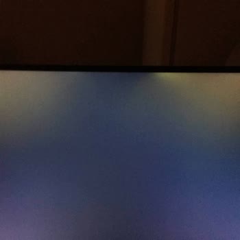 Huawei D15 İ7 Işık Sızmaları