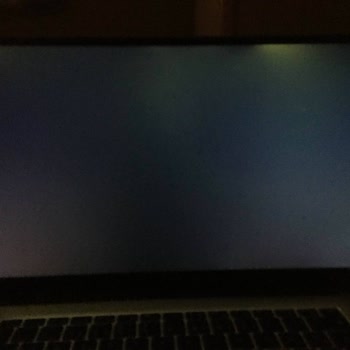 Huawei D15 İ7 Işık Sızmaları