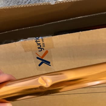 Yurtiçi Kargo Sağlam Gönderdiğin Süpürgenin Borusunu Ezmişler!