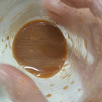 Obsesso Kahveden Topak Topak Parçalar Çıktı