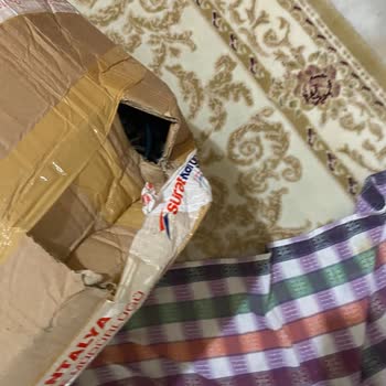 Sürat Kargo Kalitesiz Hizmet Koliler Rezil Durumda
