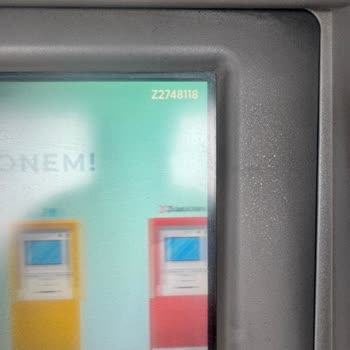 Halkbank Ziraat Bankası ATM'si Paramı Yuttu 1 Aydır Vermiyorlar