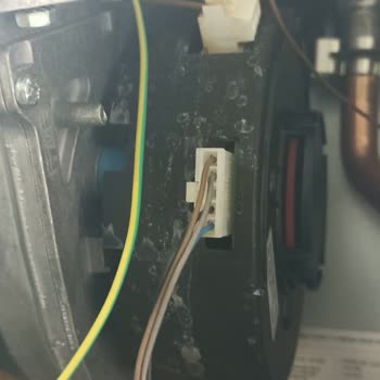 Arçelik Kombi Servis Hüsranı: Sürekli Arıza Ve Paslanma Sorunu