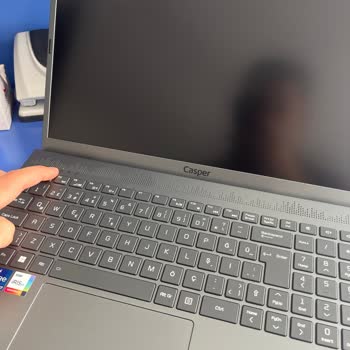 Casper Nirvana Siyah Ekran Donma Sorunu