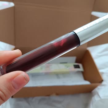 Clinique Türkiye Ürün Yarım