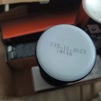 Avon Kozmetik Tarihi Geçmiş Ürün