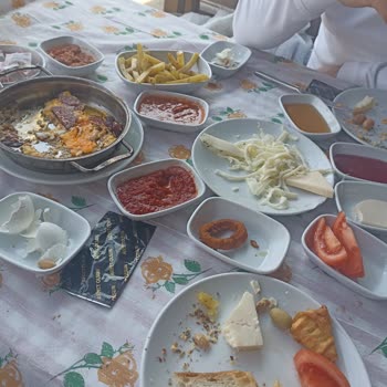 Misi Orkide Restoran Kafe Kahvaltı Hizmetinde Beklenenin Altında Kalite