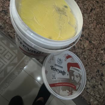 Hasmandıra Küflenmiş Ürün Satıyor