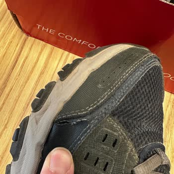 Skechers Ürününe Sahip Çıkamıyor Müşteriyi Mağdur Ediyor
