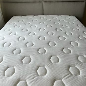 Yataş Cool Wool Yatak Çöktü Ve Sağlığımızı Bozdu