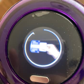 Dyson V12 Süpürgemin Aldığımdan Beri Filtresi Sürekli Uyarı Veriyor