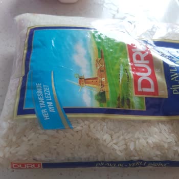 Hiç Açılmamış Duru Pirinç Paketinde Böcekler Çıktı.